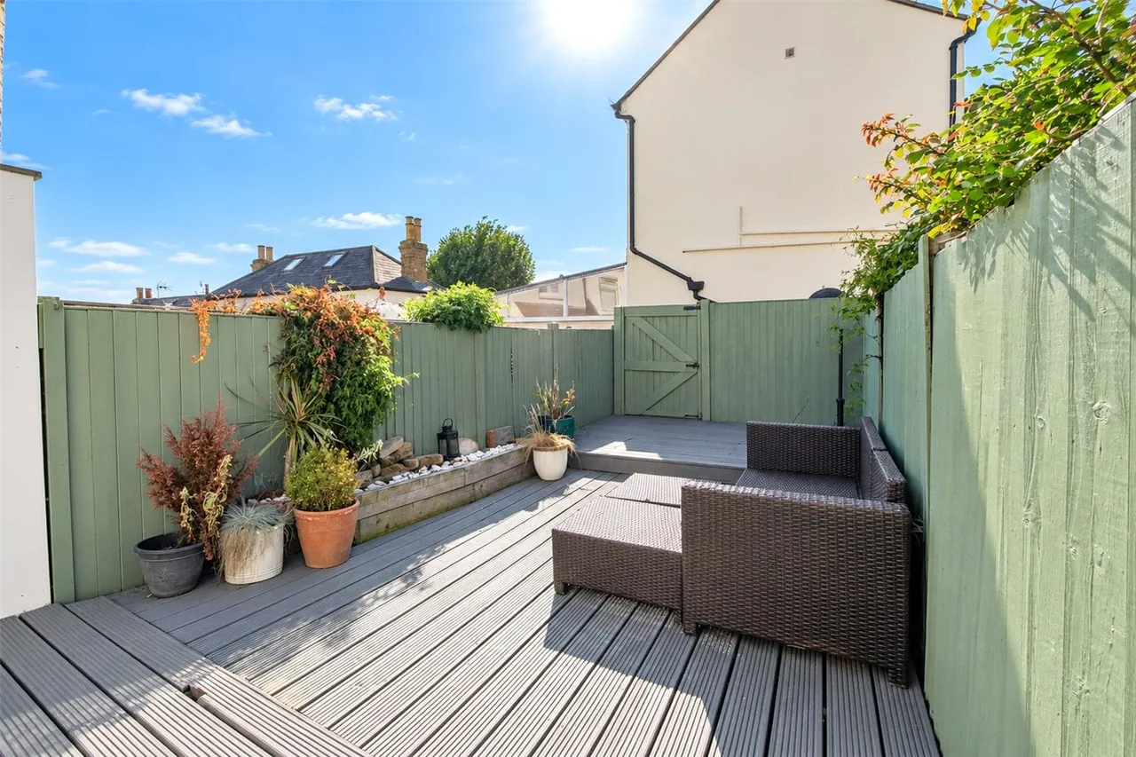 Uttons Avenue, Leigh-on-Sea, Essex, SS9, photo 7