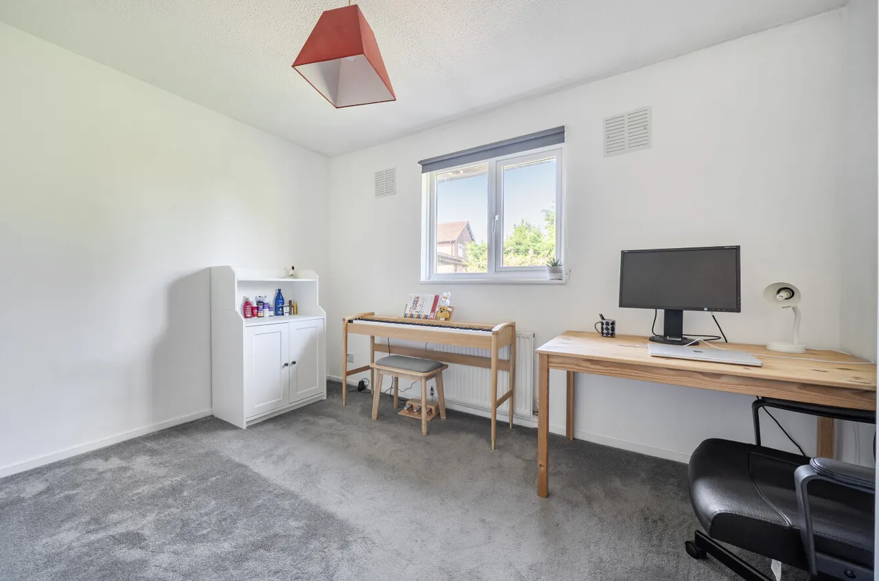Feltham Close, Romsey, SO51, photo 6