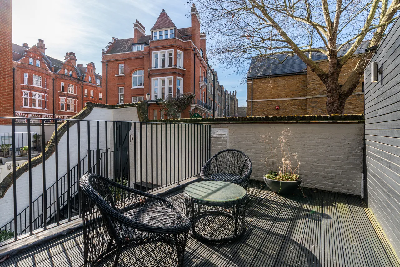 Cadogan Gardens, Knightsbridge, London, photo 4