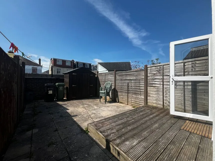Suffolk Road, Southsea, PO4, photo 15