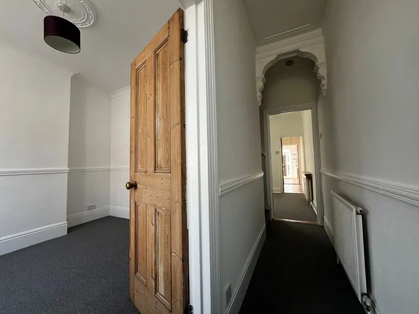 Suffolk Road, Southsea, PO4, photo 7