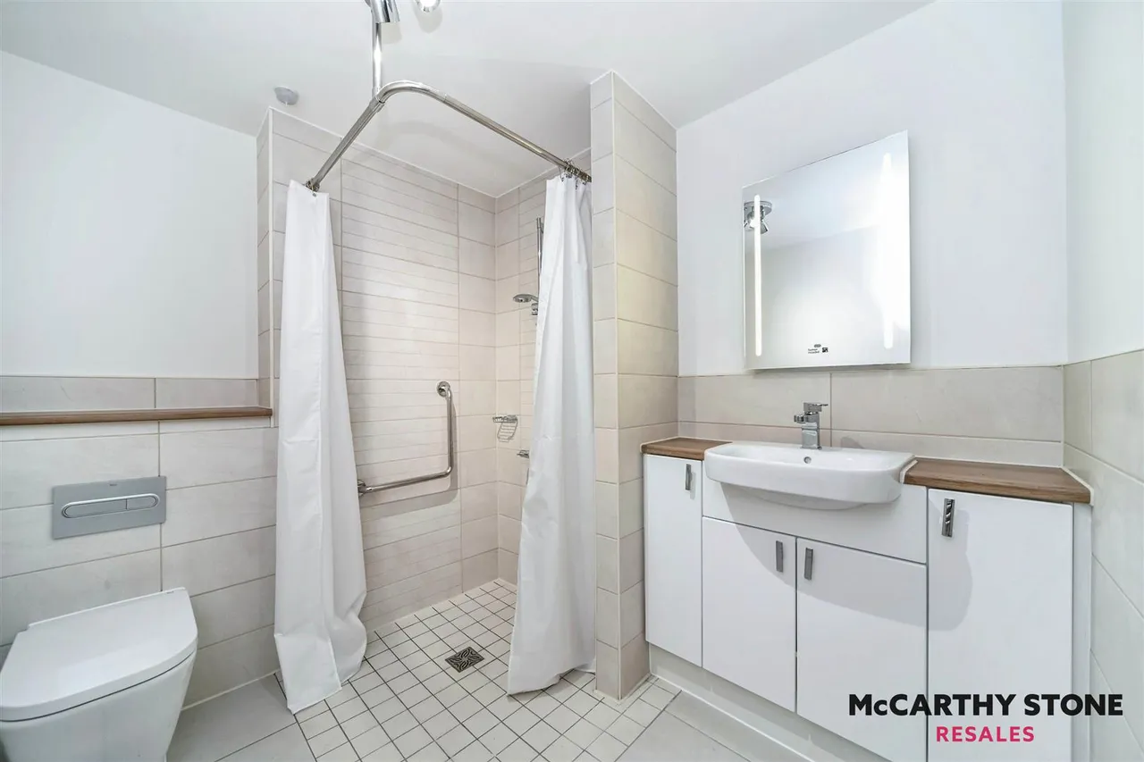 High View, Bedford, MK41, photo 11
