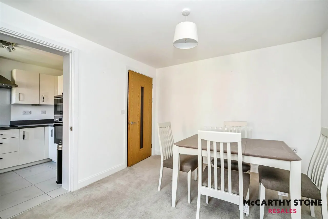 High View, Bedford, MK41, photo 4