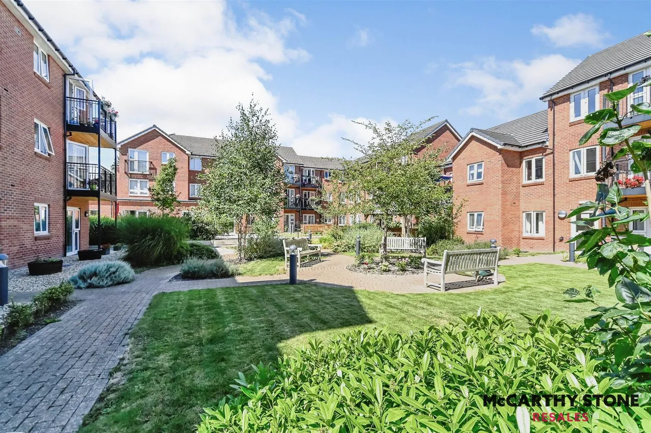 High View, Bedford, MK41, photo 19