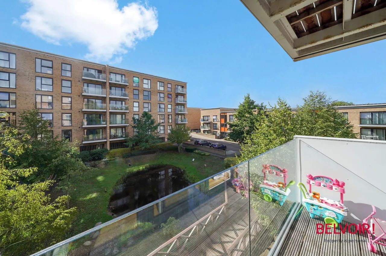 Zodiac Close, Edgware, HA8, photo 6
