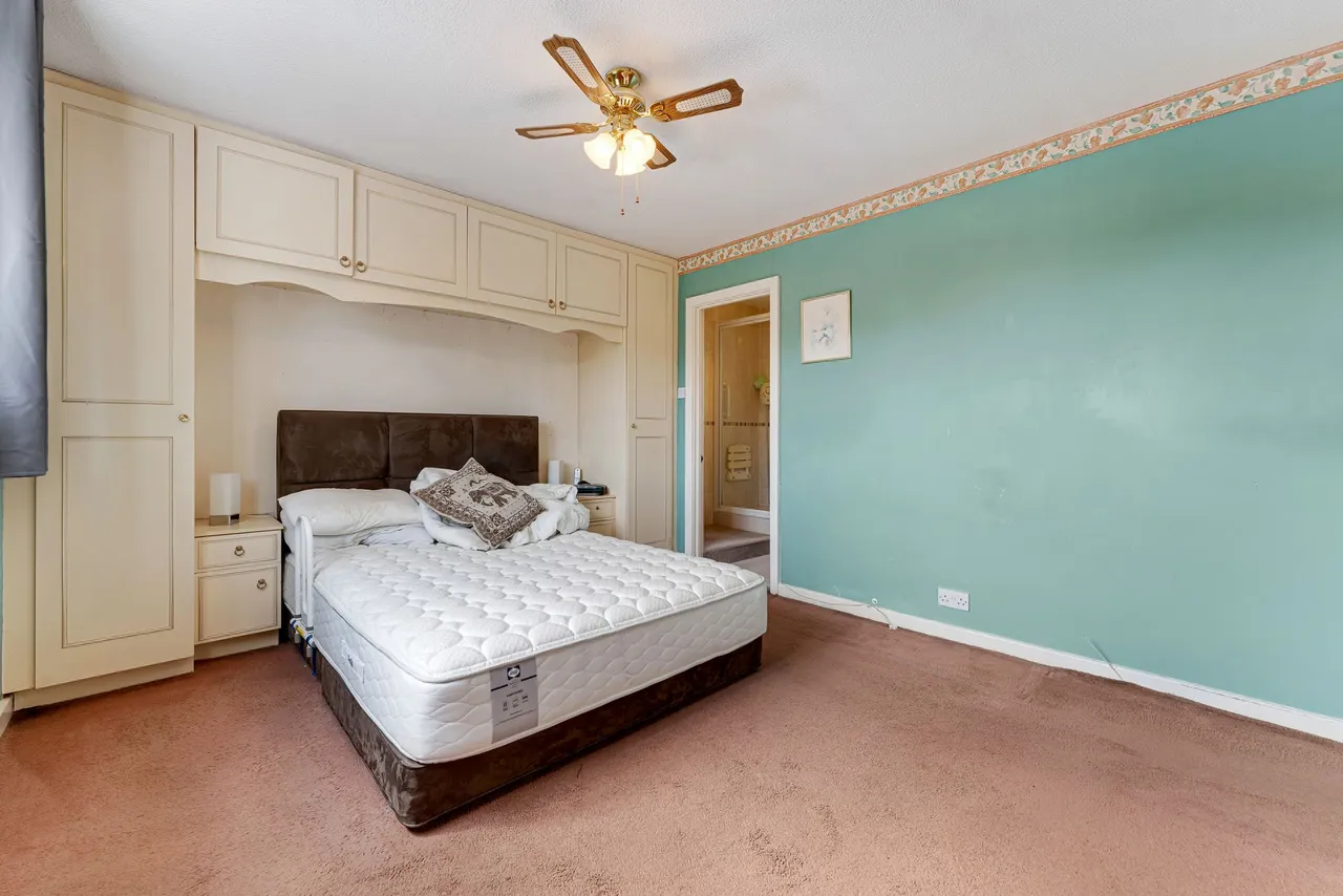 Cloverfield, Norton, Runcorn, Runcorn, WA7 6SN, photo 13