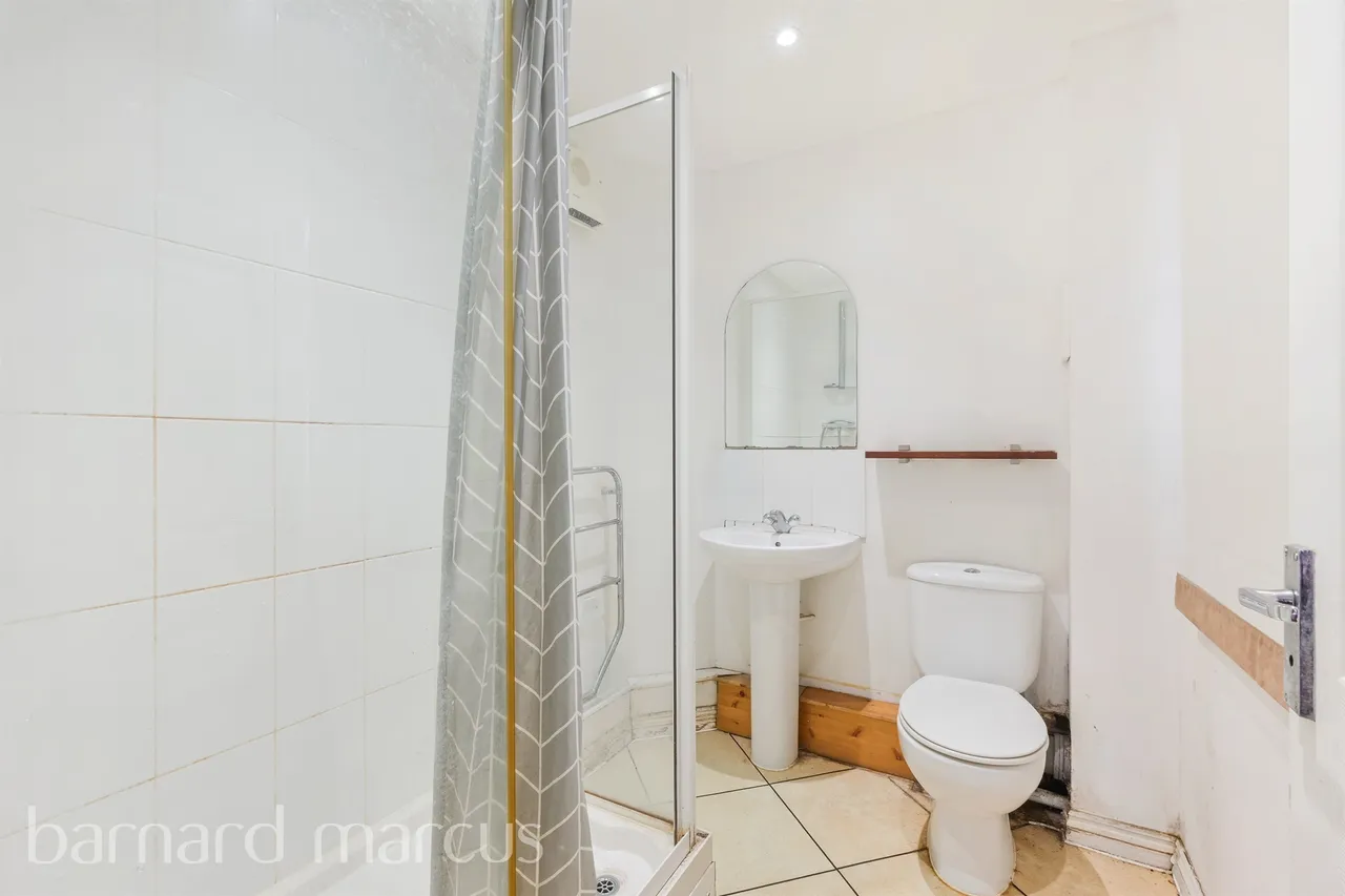 Rydons Way, Redhill, photo 11