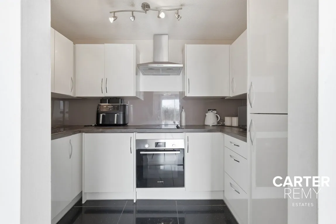 Timber Court, Grays, RM17 6PW, photo 3