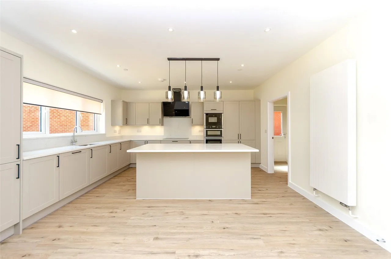 Ffordd Y Creyr Llwyd, Colwyn Bay, photo 16