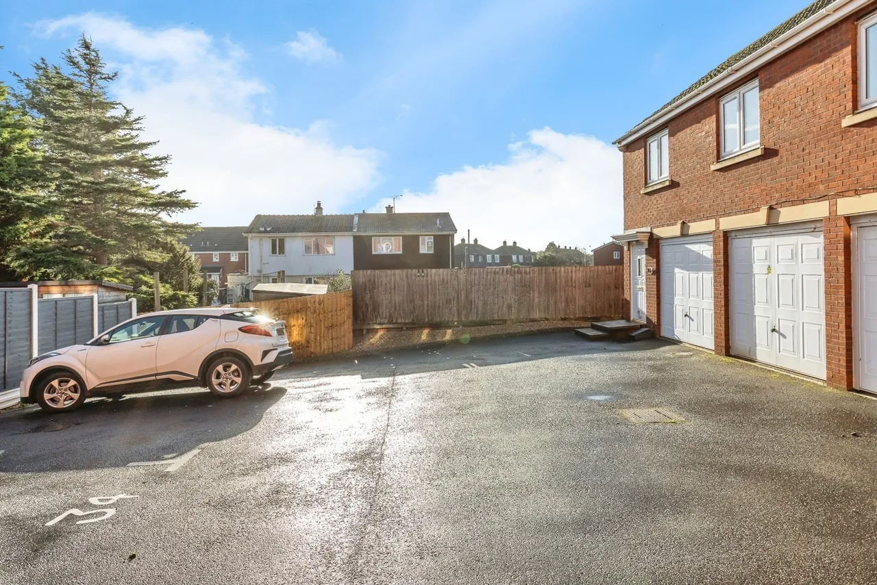 Ankatel Close, Weston-super-Mare, BS23, photo 12