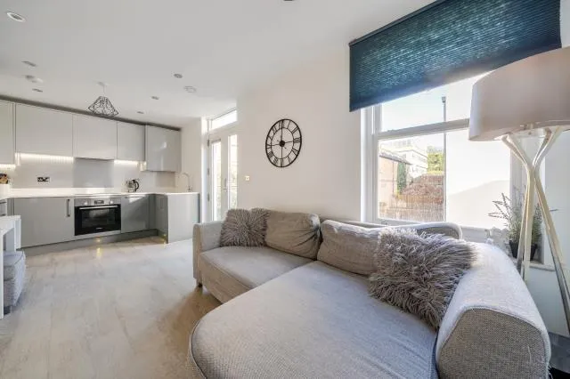 Trinity Place, High Wycombe, HP11, photo 8