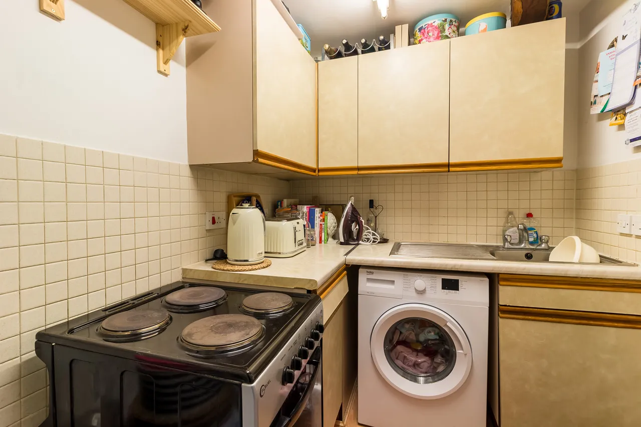 10 Roman Quay, Fordingbridge, Fordingbridge, SP6 1RL, photo 4
