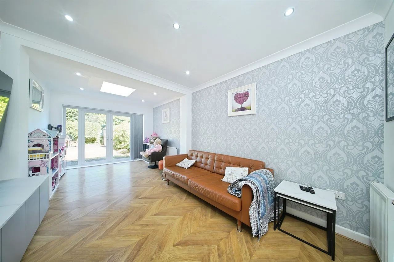 Ferndown Road, Solihull, B91, photo 10