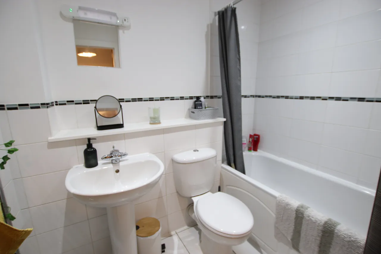 Unicorn Court, City Quay, DD1, photo 13