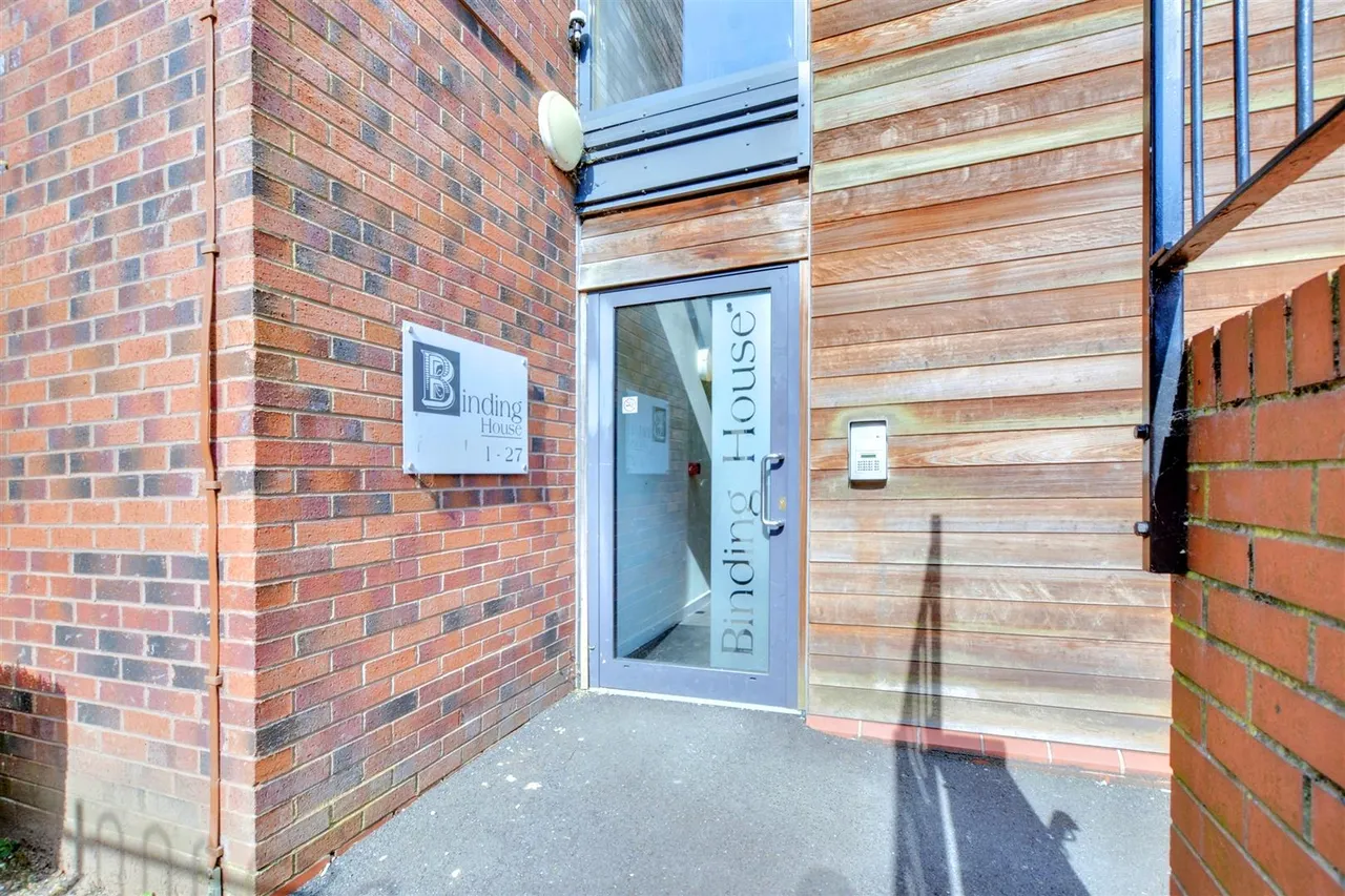 Binding Close, Nottingham, NG5, photo 9