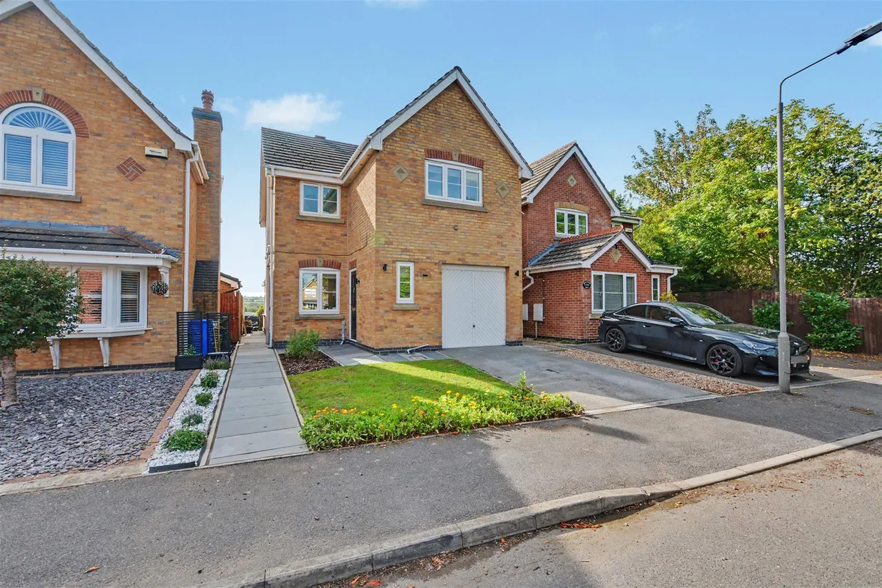 4 bed house for sale, Somerleyton Drive, Ilkeston, DE7
