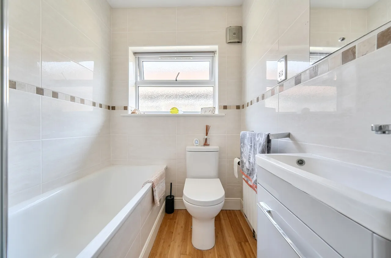Shepherds Lane, Bracknell, Berkshire, RG42 2BL, photo 15
