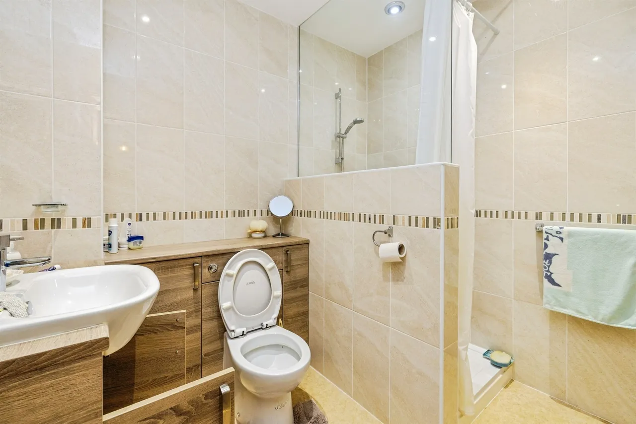 Greenaway Court, Cherry Willingham, Lincoln, photo 7
