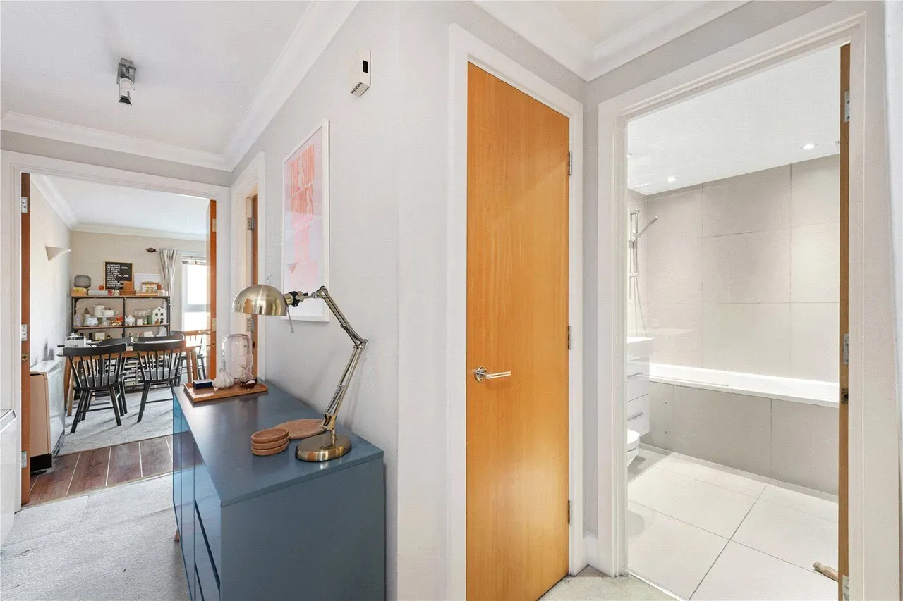 Melville Place, London, N1, photo 11