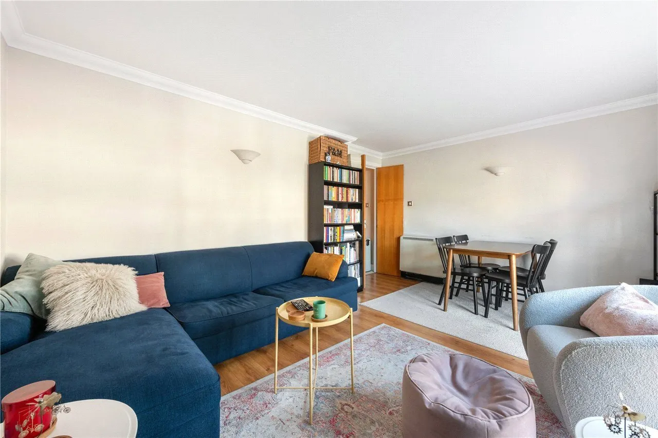 Melville Place, London, N1, photo 10