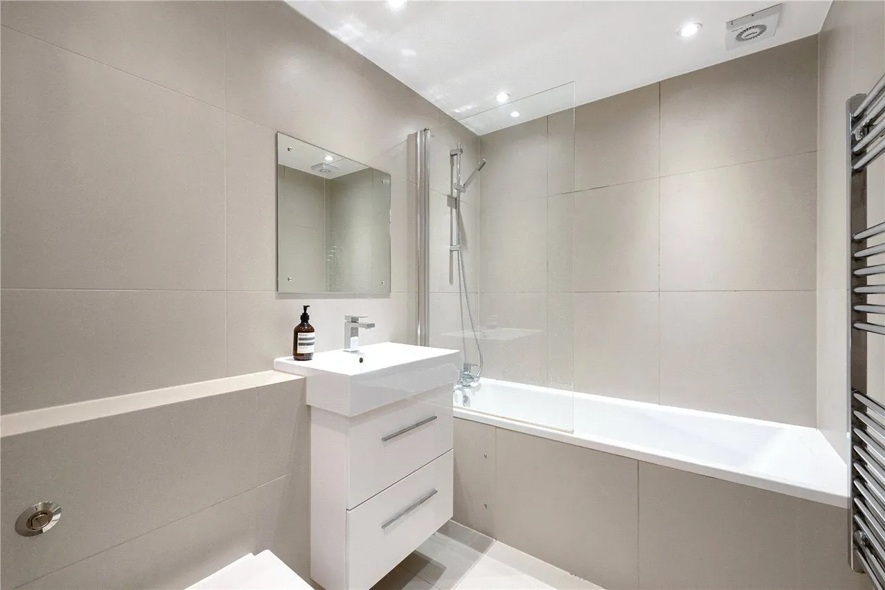 Melville Place, London, N1, photo 7