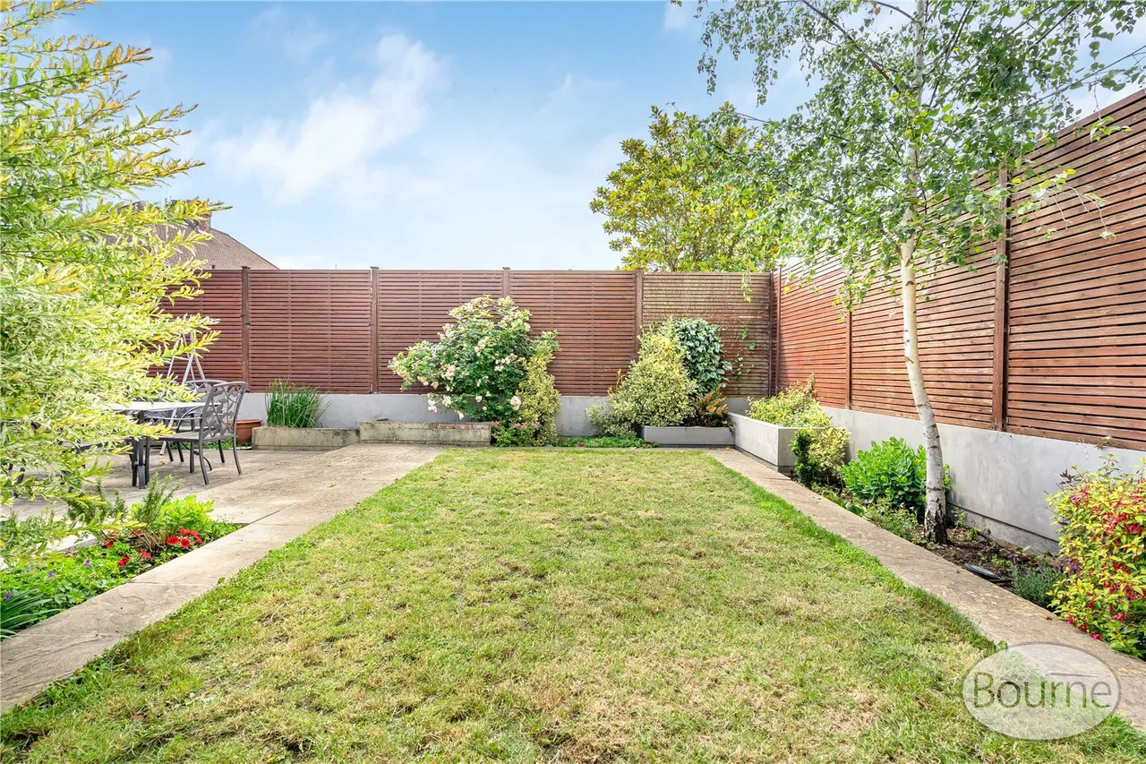 Rydes Hill Road, Guildford, GU2, photo 8