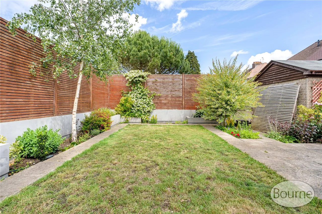 Rydes Hill Road, Guildford, GU2, photo 16