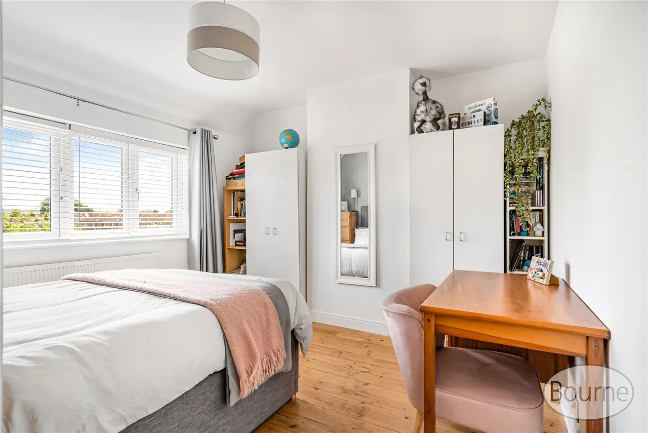Rydes Hill Road, Guildford, GU2, photo 4