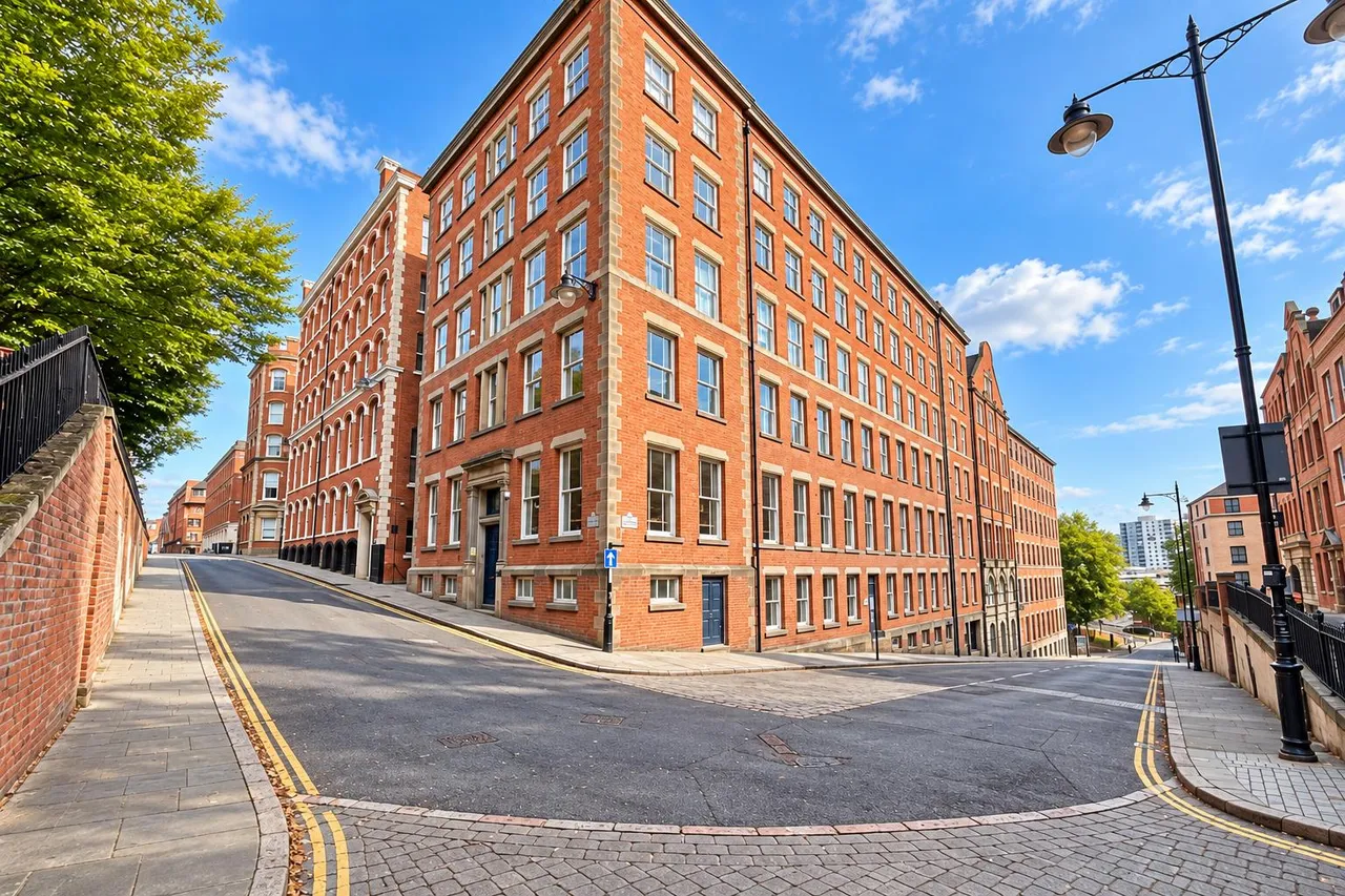 2 bed flat for sale, Stoney Street, Nottingham, NG1