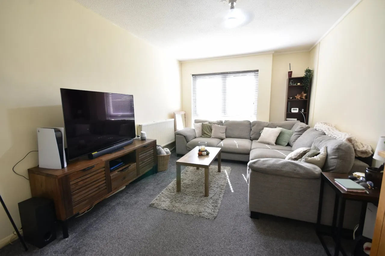 Skipton Way, Horley, RH6, photo 4