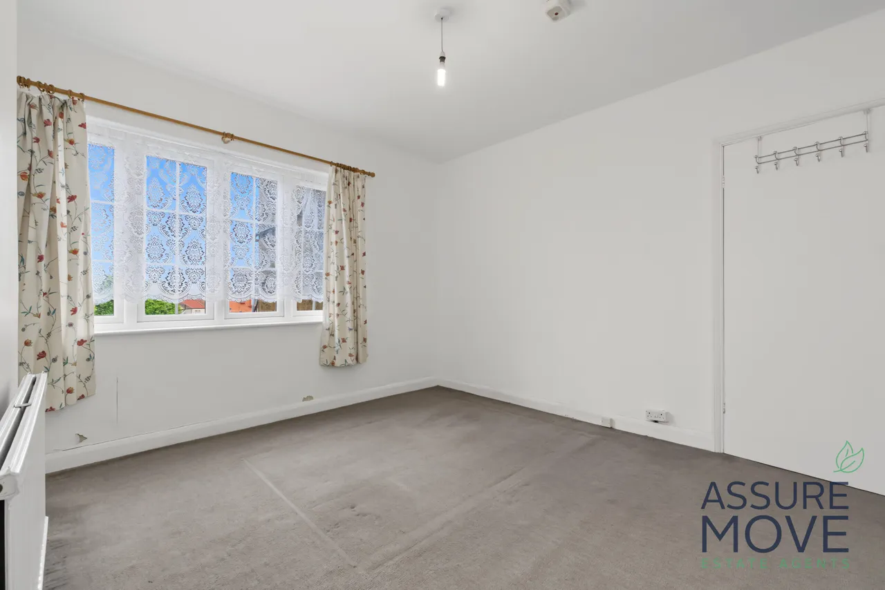Oakleigh Road North, London, London, N20 0RJ, photo 9