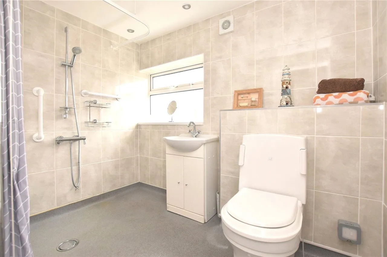 Oak Road, Leeds, LS15, photo 4