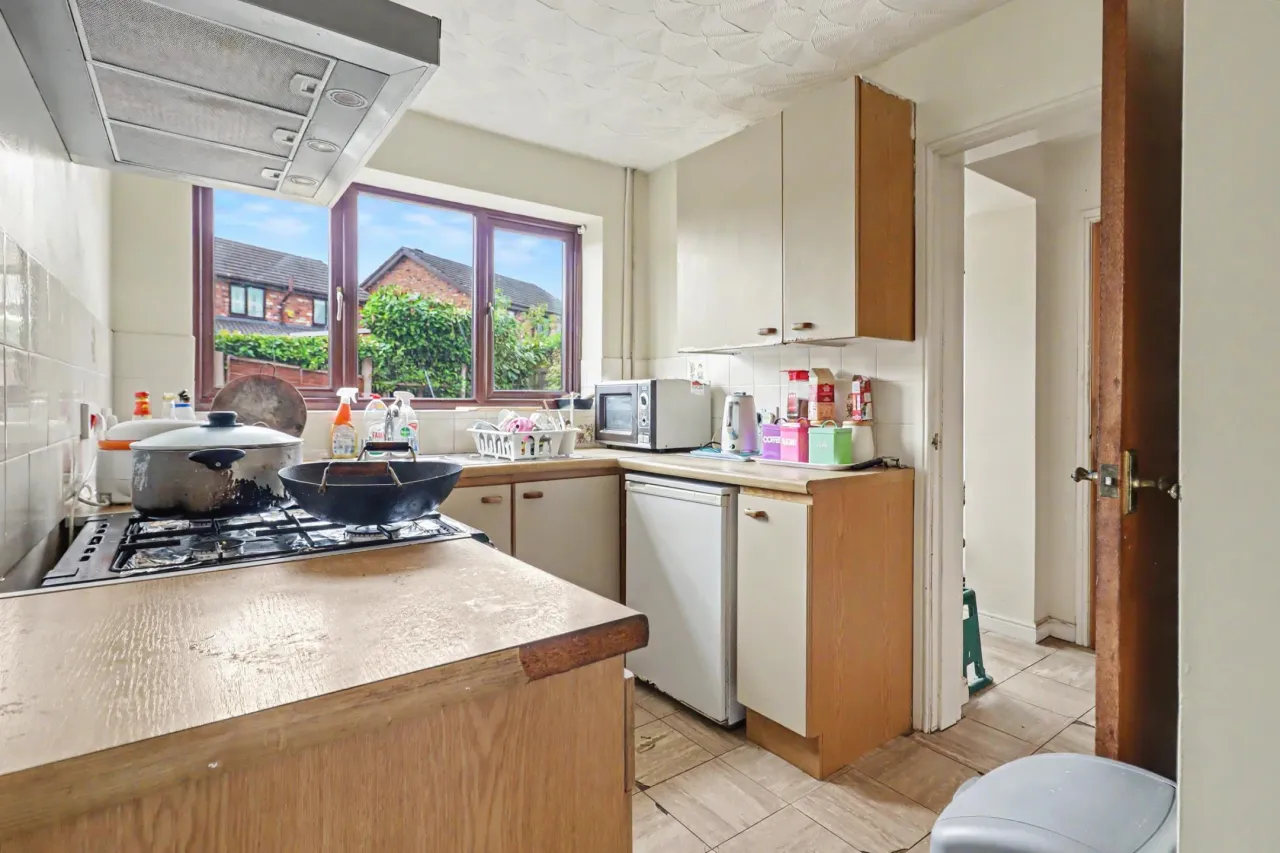 Ashley Meadow, Crewe, photo 7