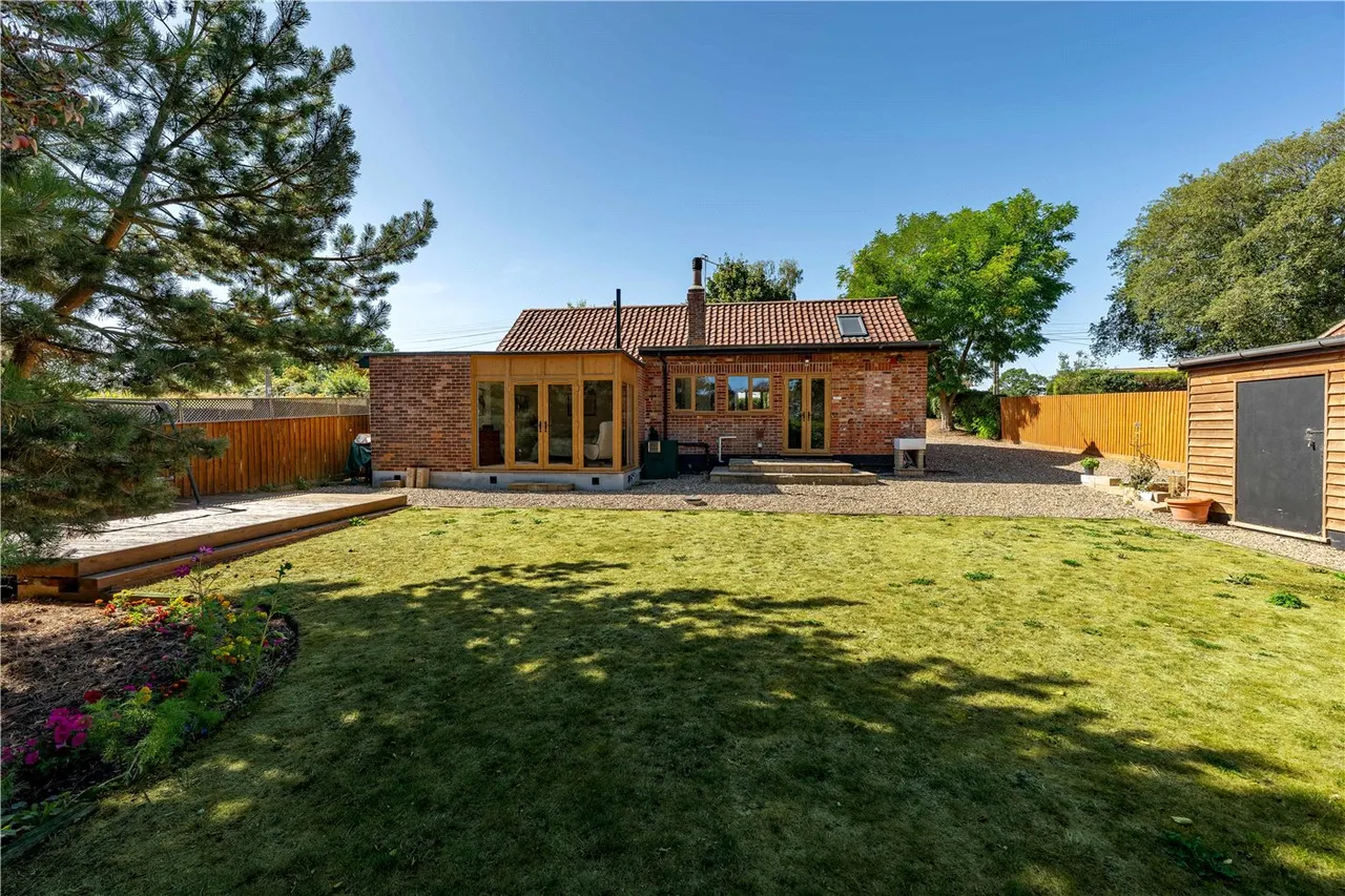 2 bed in caistor st. edmund for sale — Caistor Lane, Caistor St. Edmund, Norwich, Norfolk, NR14