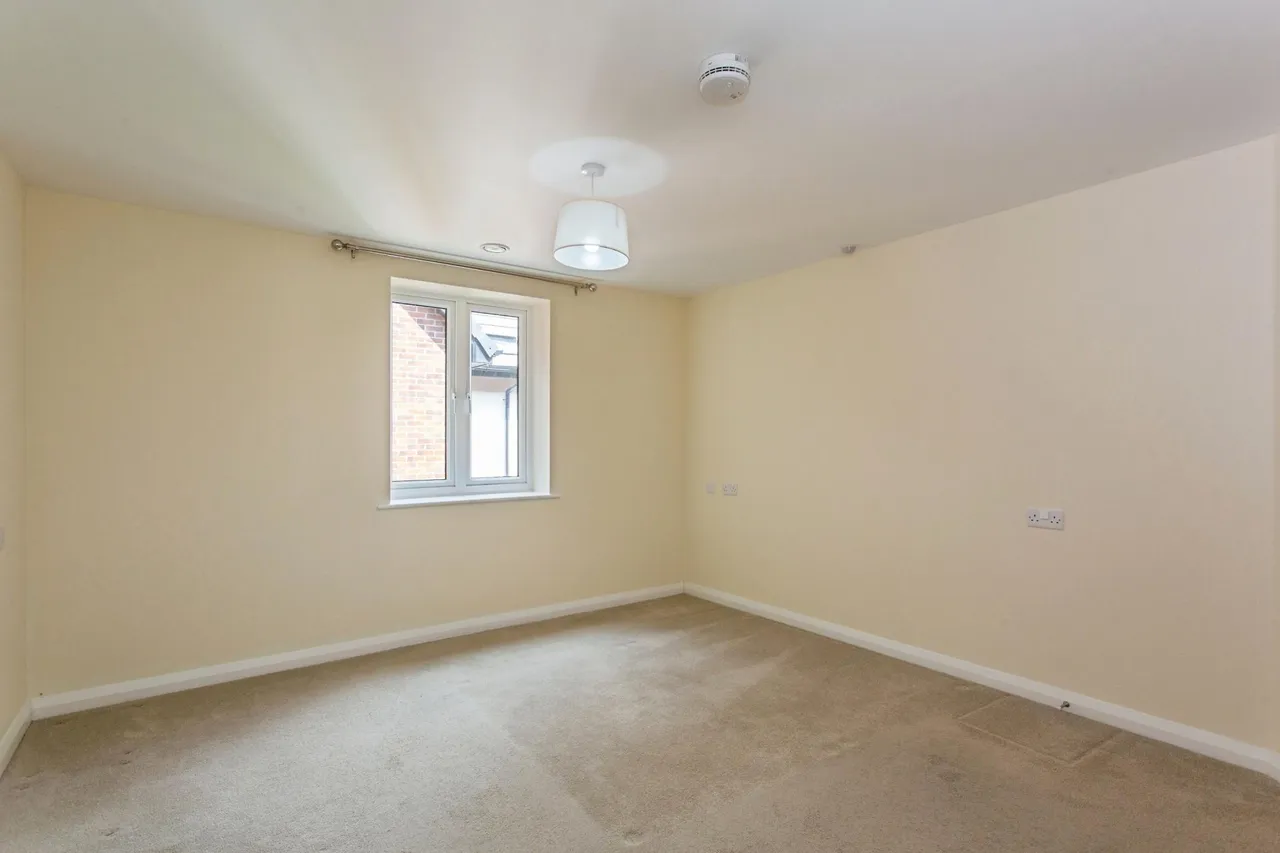 Burlington Gardens, Leyland, PR25, photo 20