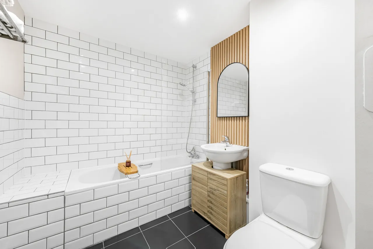 Watson Place, London, SE25, photo 23