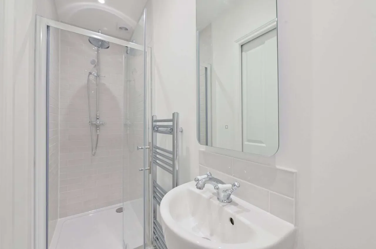 Victoria Road, Wargrave, RG10, photo 13