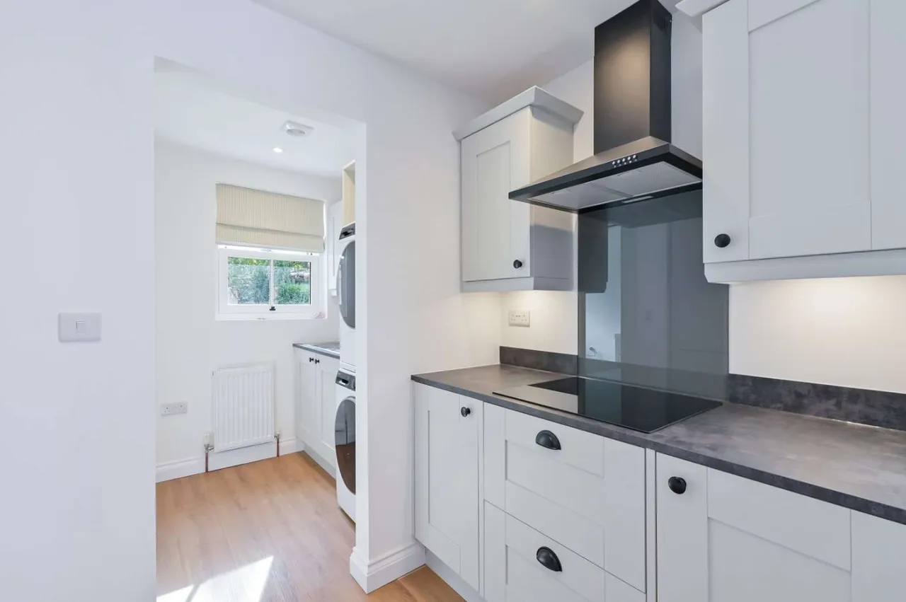 Victoria Road, Wargrave, RG10, photo 7
