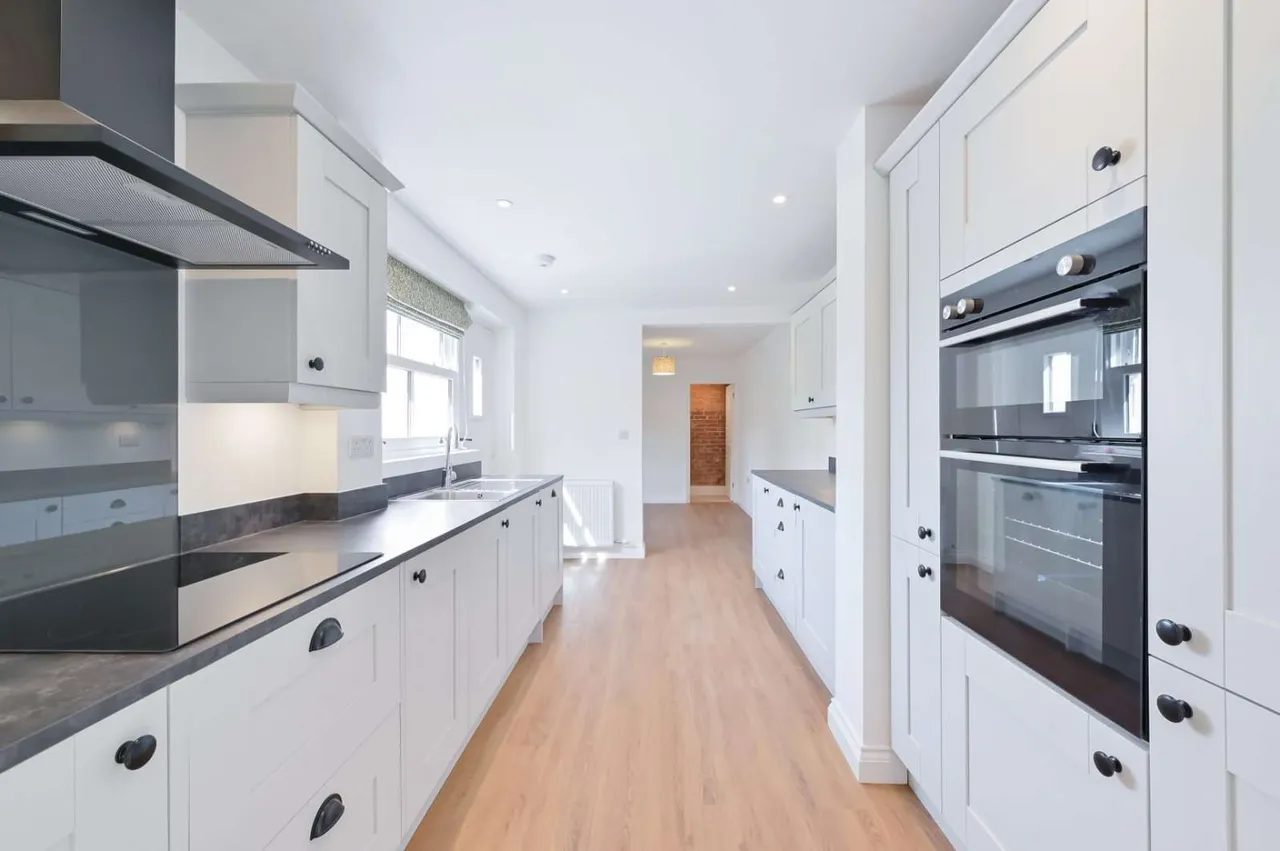 Victoria Road, Wargrave, RG10, photo 5