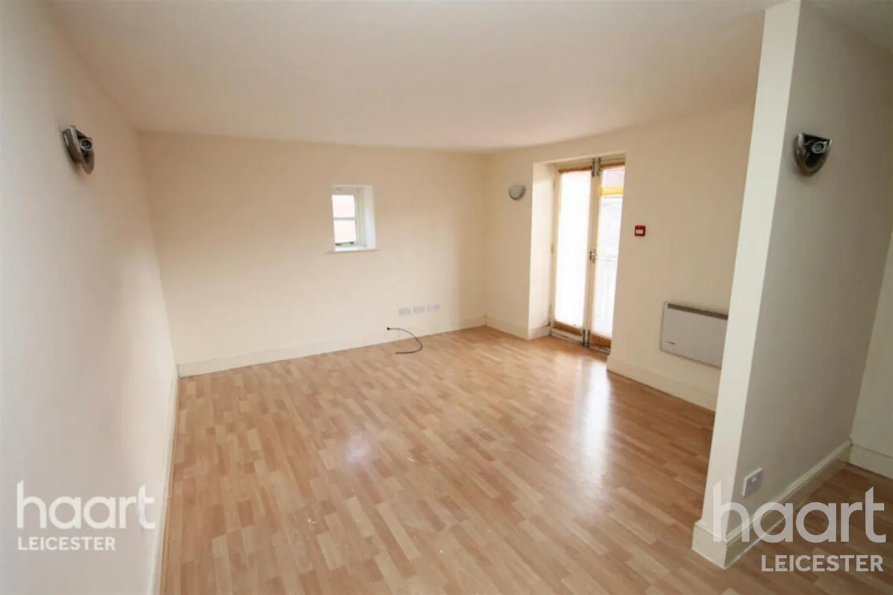 Fosse Road North, Leicester, LE3, photo 2
