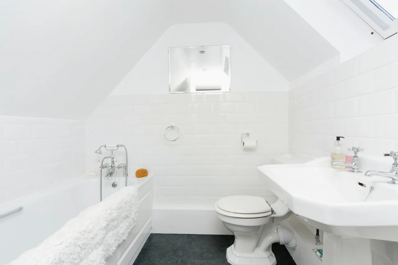 Bryn Eglwys, Rhos on Sea, LL28, photo 9