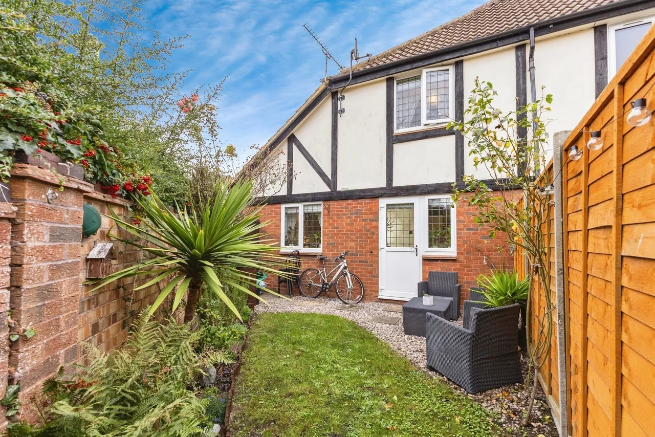 Measham Way, Lower Earley, RG6, photo 15
