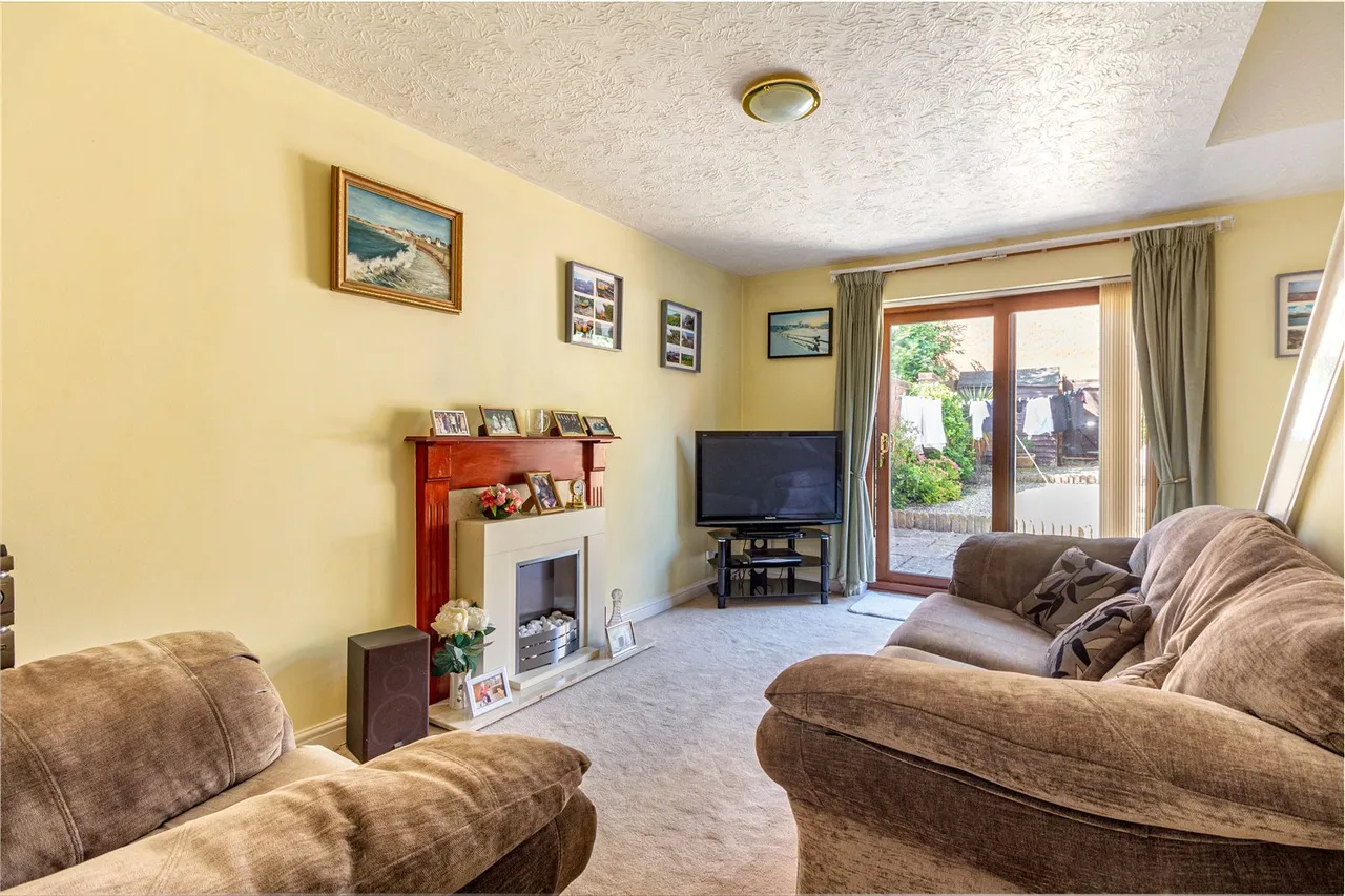 Cedar Park Road, Redditch, Worcestershire, B97 6HP, photo 3