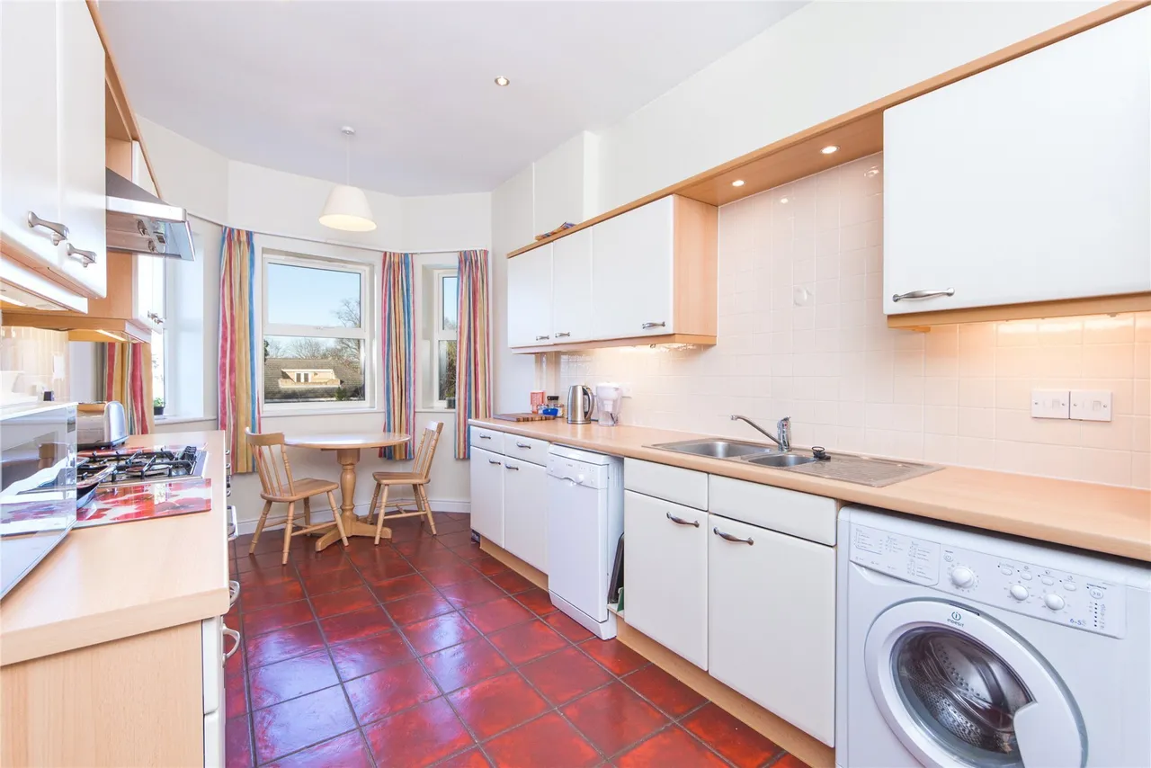 Penners Gardens, Surbiton, KT6, photo 3
