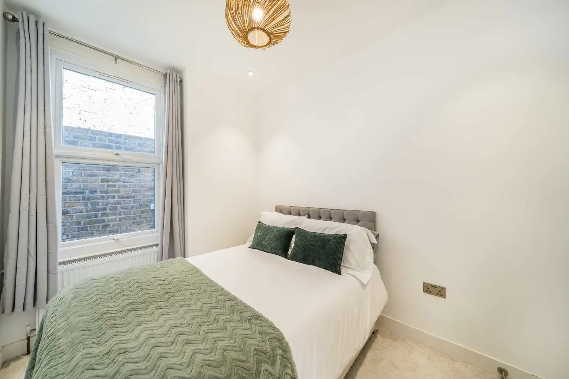Pendle Road, SW16, photo 4