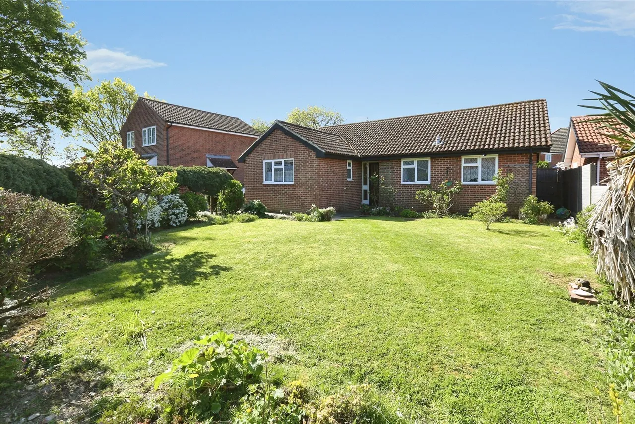 Pound Gate Drive, Titchfield Common, PO14, photo 20
