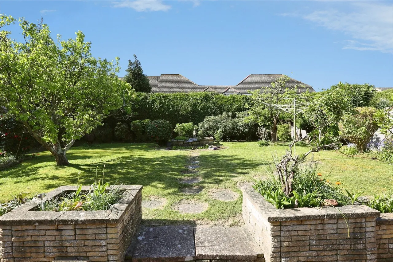 Pound Gate Drive, Titchfield Common, PO14, photo 11