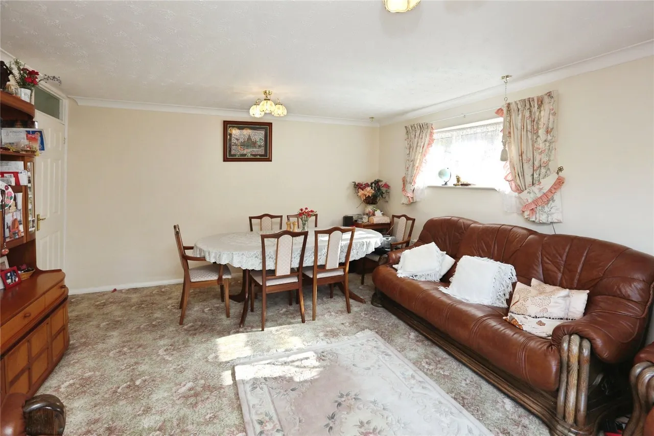 Pound Gate Drive, Titchfield Common, PO14, photo 7
