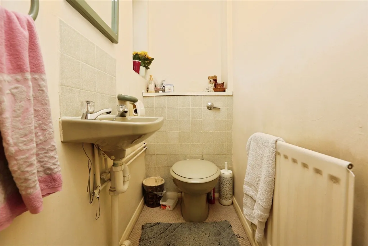 Pound Gate Drive, Titchfield Common, PO14, photo 9