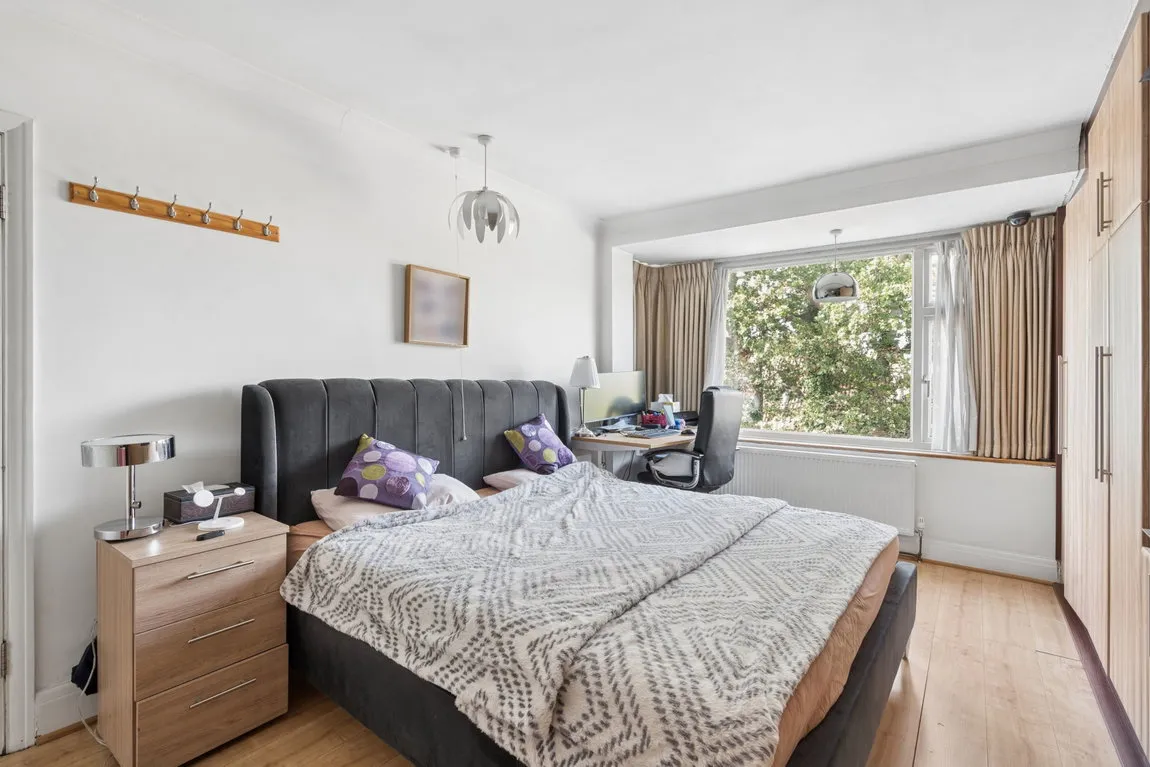 West Towers, Pinner, HA5, photo 9